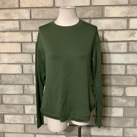3for$20 nwt sweater Xs - Picture 1 of 4